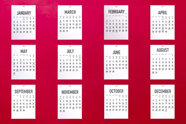 2020 year calendar on red