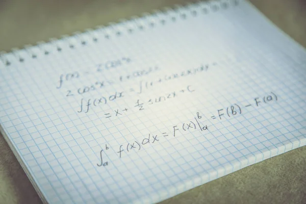 Νηπιαγωγείο Μαθηματικά Σημειωματάριο Μαθηματικούς Τύπους Μελετήστε Μαθηματικά Καραντίνα Κατά Διάρκεια — Φωτογραφία Αρχείου