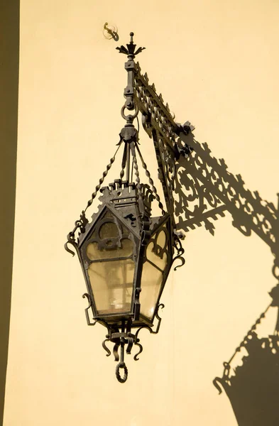 Aziz Petersburg. - Rusya. Ağustos 2015: Nevsky Prospect boyunca yürüyüş