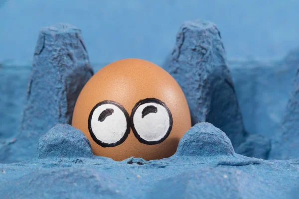 Frightened egg face