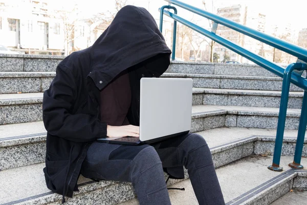 Przestępczość komputerowa hacking — Zdjęcie stockowe
