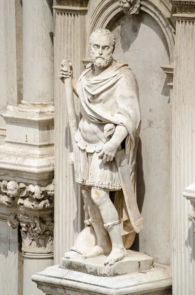 Estatua Francesco Maria Della Rovere Duque Urbino Exterior Del Palacio —  Fotos de Stock