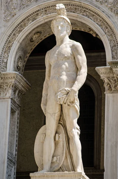 Grande Estátua Renascentista Deus Romano Guerra Marte Entrada Escadaria Dos — Fotografia de Stock