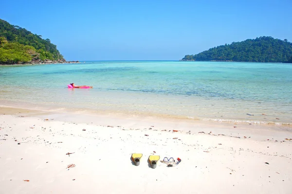 Mu Koh Surin Milli Parkı Adası, Phang Nga ilinde, Tayland, 11 Nisan 2016 plaj deniz maskesi fin yüzmek Dalış Şnorkel yaz açık sakin ol