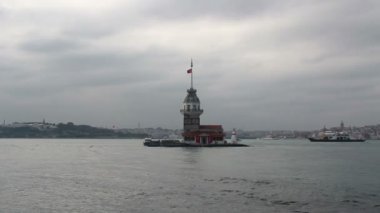 Bulutlar, istanbul şehir, Kız Kulesi görünümü, Kasım 2016, Türkiye