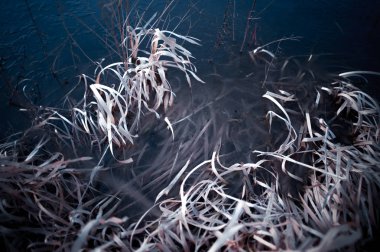 Bahar arka plan - meltinh ve buz çatlamak