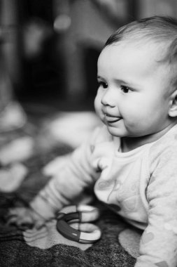 Evde bebeğim. portre siyah ve beyaz kadar yakın