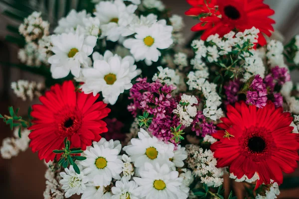 色とりどりの花の背景イメージ — ストック写真