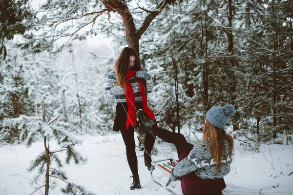 Dois Jovens Amigos Hipster Menina Adolescente Juntos Close Retrato Moda — Fotografia de Stock