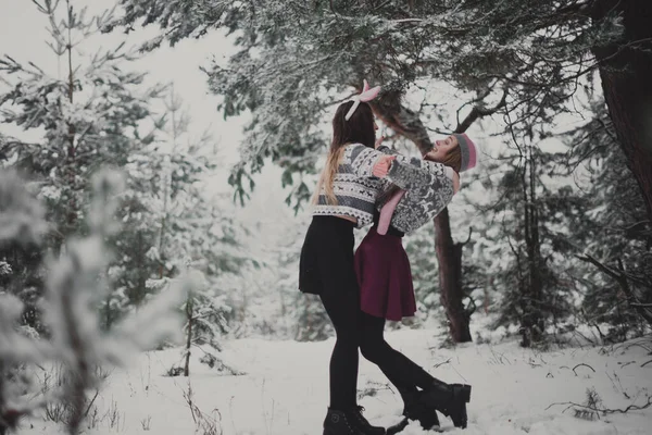 Dois Jovens Amigos Hipster Menina Adolescente Juntos Close Retrato Moda — Fotografia de Stock