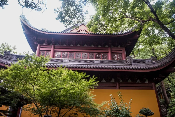 霊隠寺 寺魂のリトリート の複合体でFeilai風水 中国最大級の仏教寺院 — ストック写真