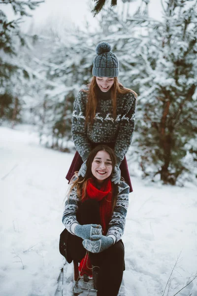 Two Young Teenage Hipster Girl Friends Together Close Fashion Portrait — стоковое фото