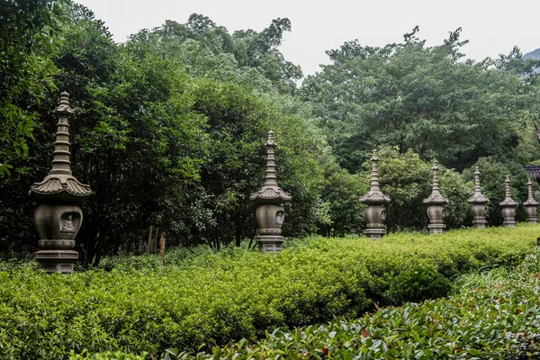 Green Area Feilai Feng Lingyin Temple Temple Soul Retreat Complex — Stock Photo, Image