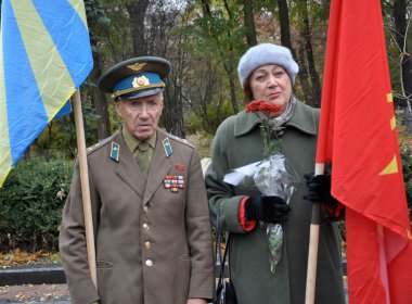 Ukraine_2'de miting yaptı