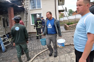 Bir özel kırsal konut buildin içinde bir ateş ortadan kaldırılması