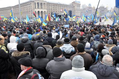 Kiev Maidan Devrimi Avantajları_156