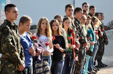Ukrayna Denis Gromovyy_4 düşmüş savunucuları veda