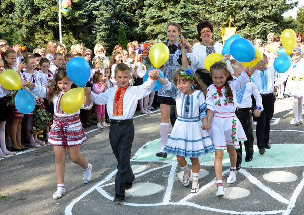Celebration of the first school bell_7