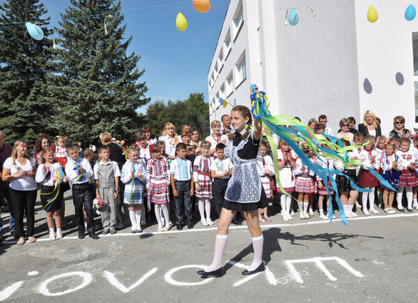 Celebration of the first school bell_11