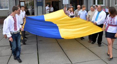 Ukraine_17 ulusal bayrak günü