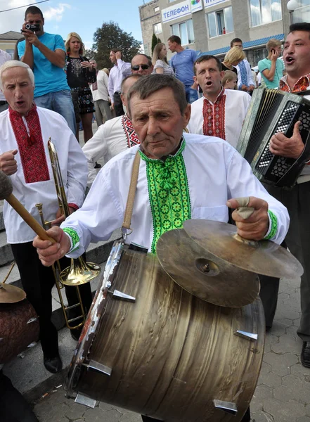 Festeggiare il ricamo e borscht _ 25 — Foto Stock