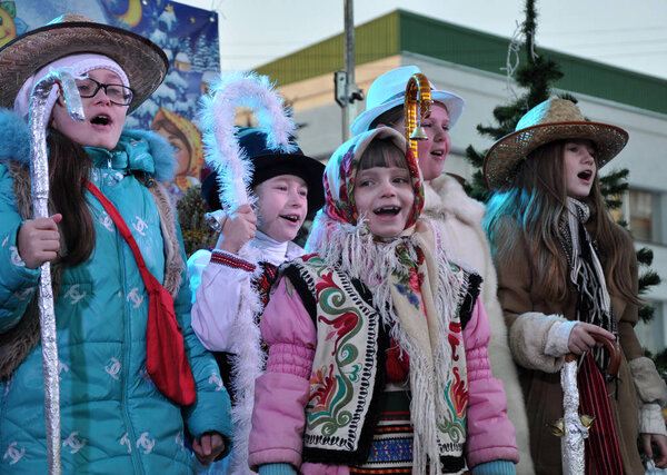 City Holiday Christmas carols_16