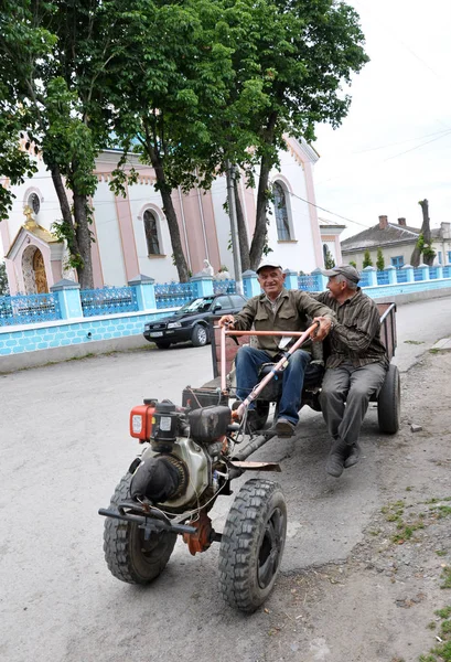 Mini traktör Köyü sokak