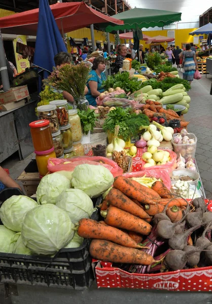 Lebensmittelmarkt in chortkiv _ 7 — Stockfoto