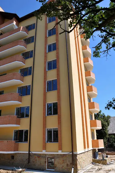 Yeni binalar ve Chortkiv_6 yapımında