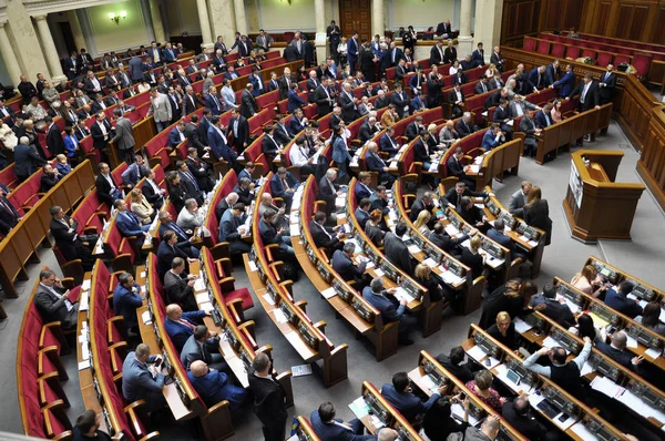 A reunião do Parlamento Verkhovna Rada da Ucrânia _ 13 — Fotografia de Stock