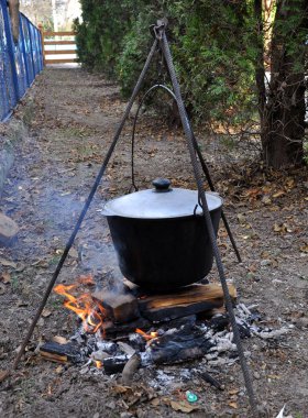Demir pots_2 yemek