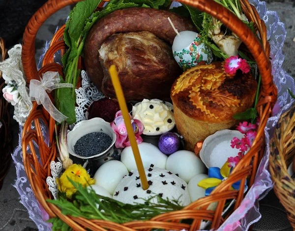 Ukrainian Easter baskets_5 — Stock Photo, Image
