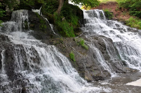 Ukraine_15 Dzhurinsky şelale