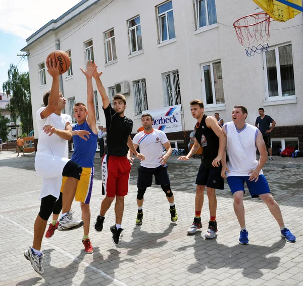 Koszykówka na ulicy tournament_7 — Zdjęcie stockowe