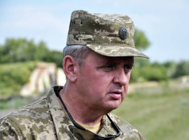 Genel Victor Muzhenko_7