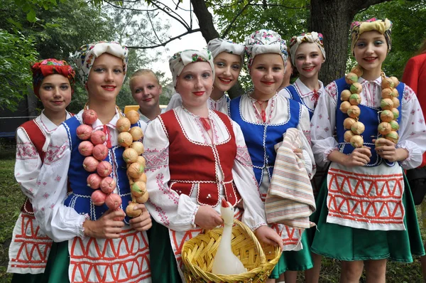 Фольклорный и этнографический праздник села Пробижная — стоковое фото