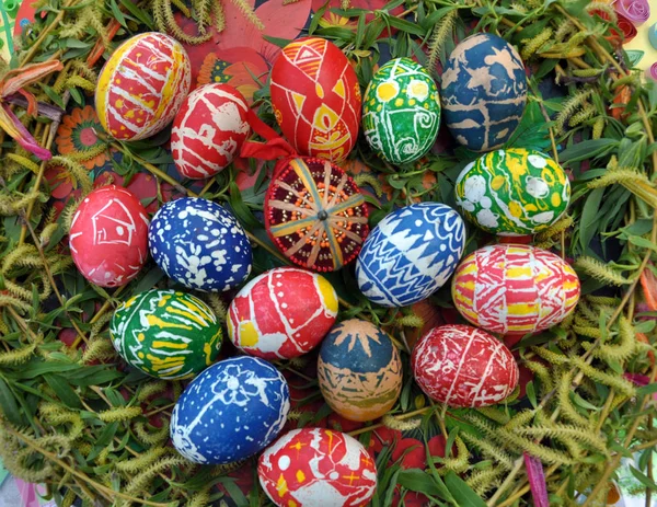 Composición con huevos de Pascua — Foto de Stock