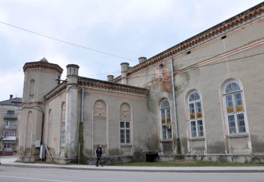Yeni sinagog Chortkiv içinde bina