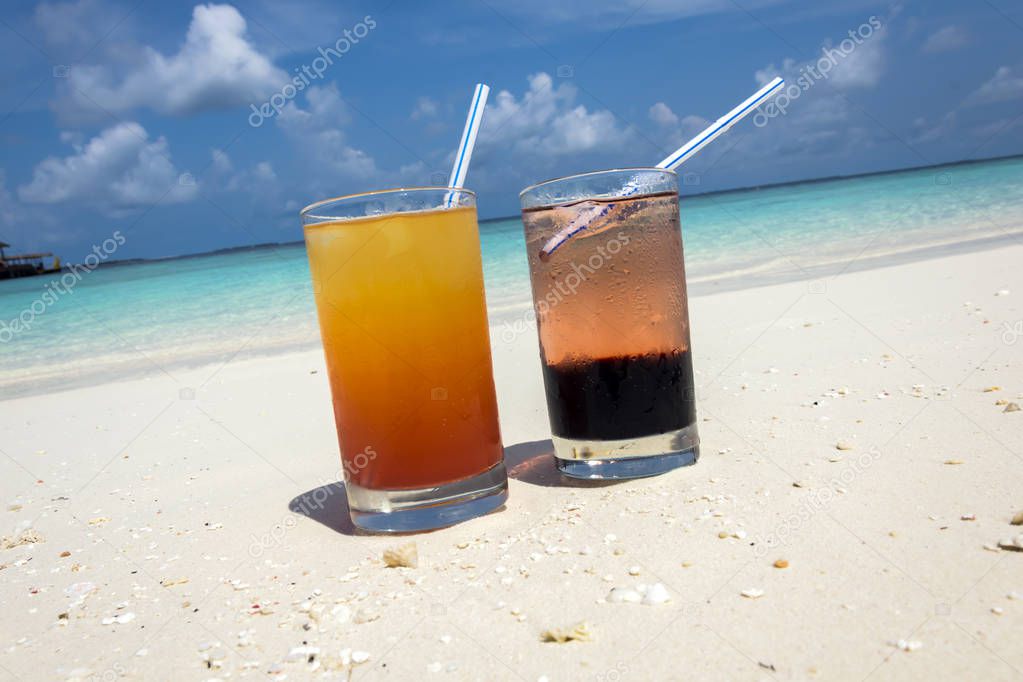 Cocktails on Maldivian Beach