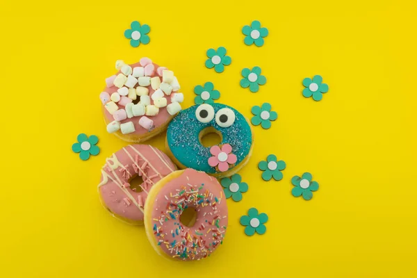 Çok renkli donut düzenleme