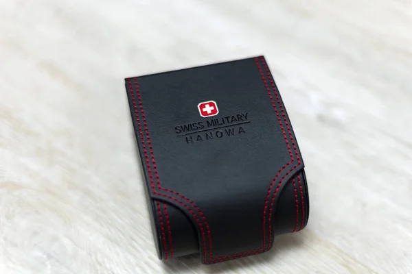 İsviçre Askeri Hanowa saat kutusu