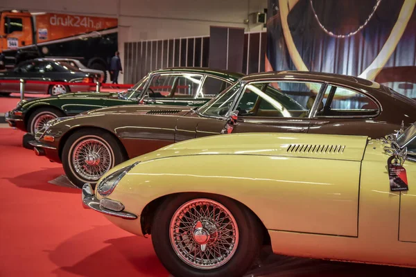 Vintage Αυτοκίνητα Στην Έκθεση Αυτοκινήτων Βαρσοβία 2019 — Φωτογραφία Αρχείου