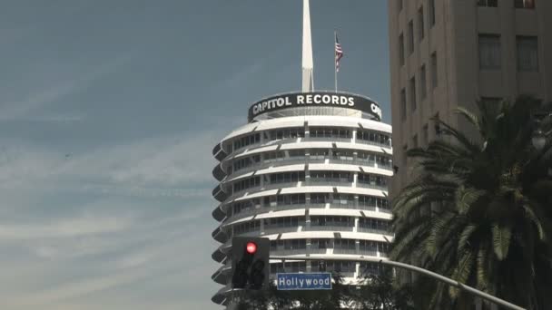 LOS ANGELES, USA 19 MARZO 2017: colpo ravvicinato dei record del Campidoglio a Los Angeles — Video Stock