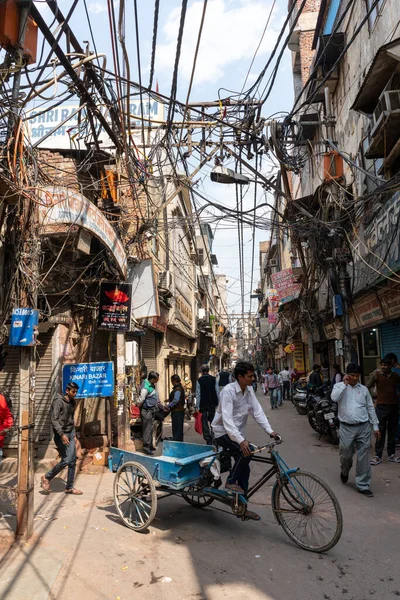 Stock image DELHI, INDIA - MARCH 11, 2019: a lane in the chandni chowk market district of old delhi