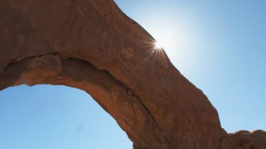 Güneşe ve kuzey penceresine yaklaş, Utah
