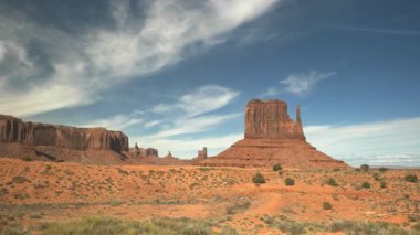 West Mitten ve Sentinel Bensa Anıt Vadisi 'nde