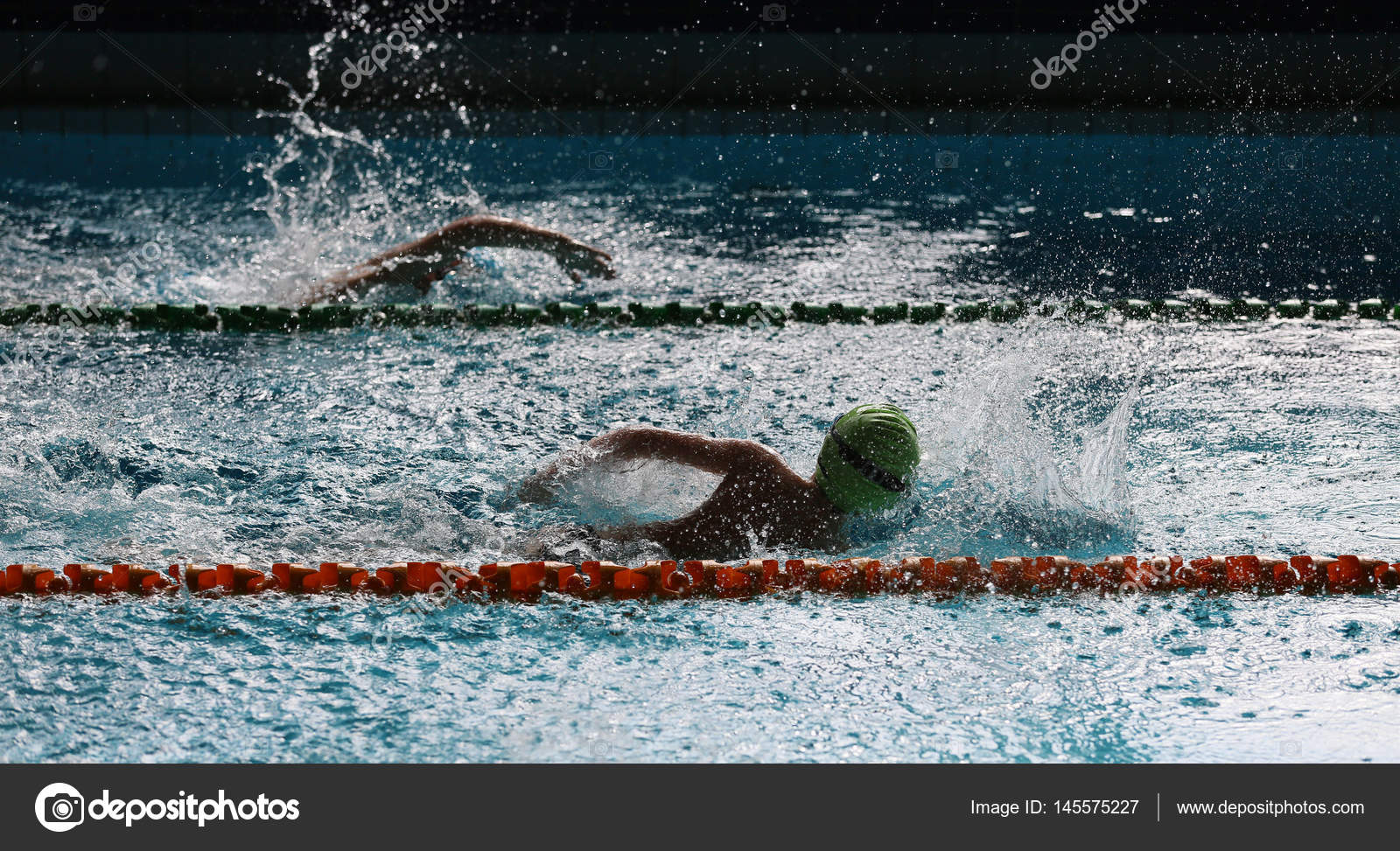 Competition De Natation A L Ecole Image Libre De Droit Par Krzysztofwinnik C
