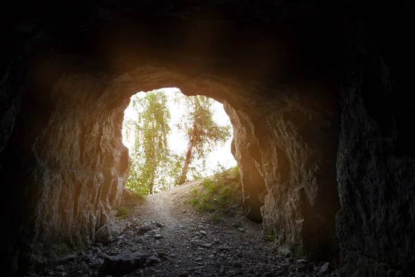 Eingang zur Höhle — Stockfoto