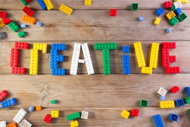 word yaratıcı Lego-den yapılmış