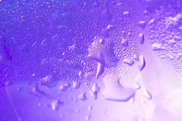 Krople wody na kolor tła z bliska — Zdjęcie stockowe